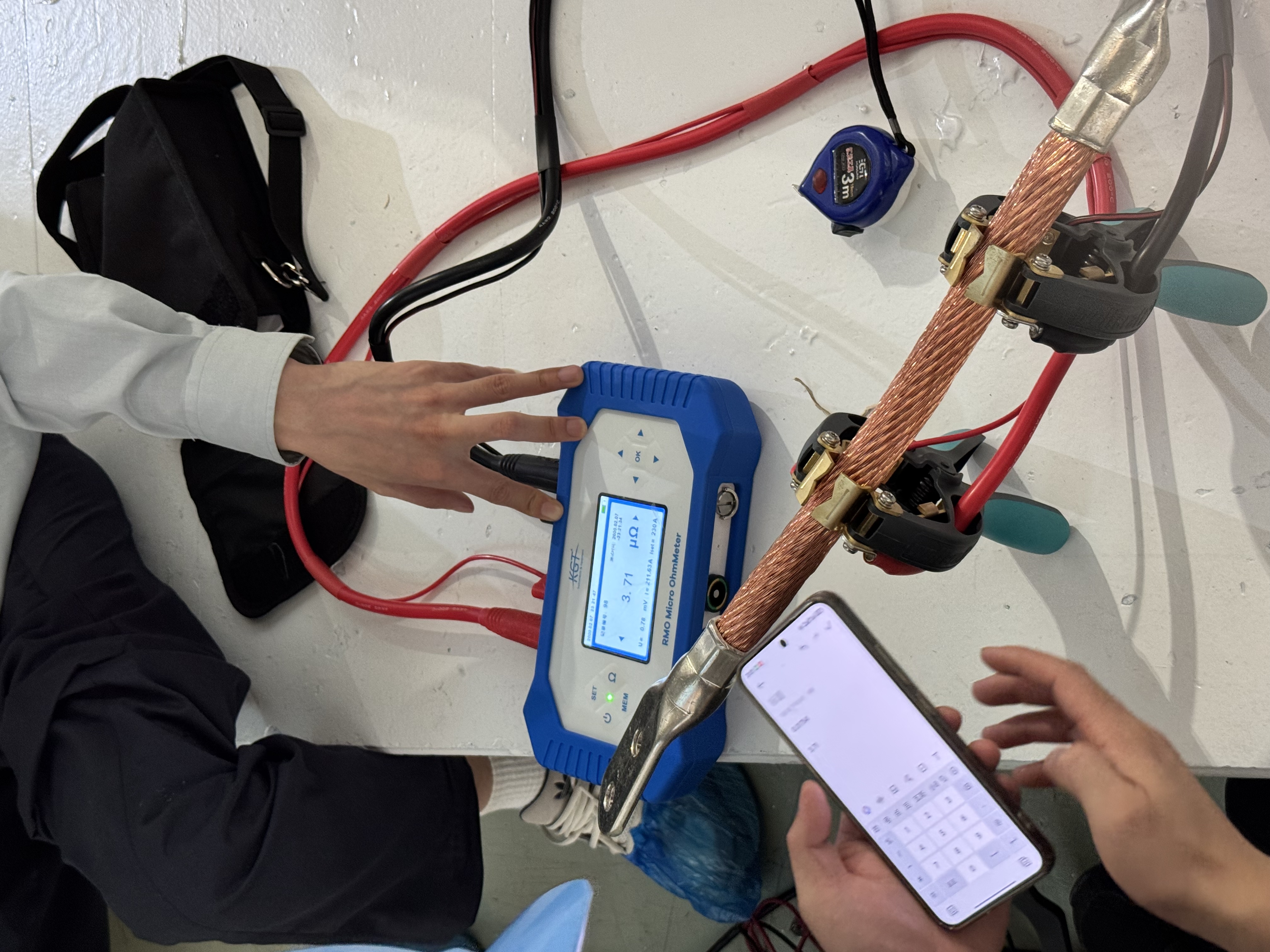 手持回路电阻测试仪现场