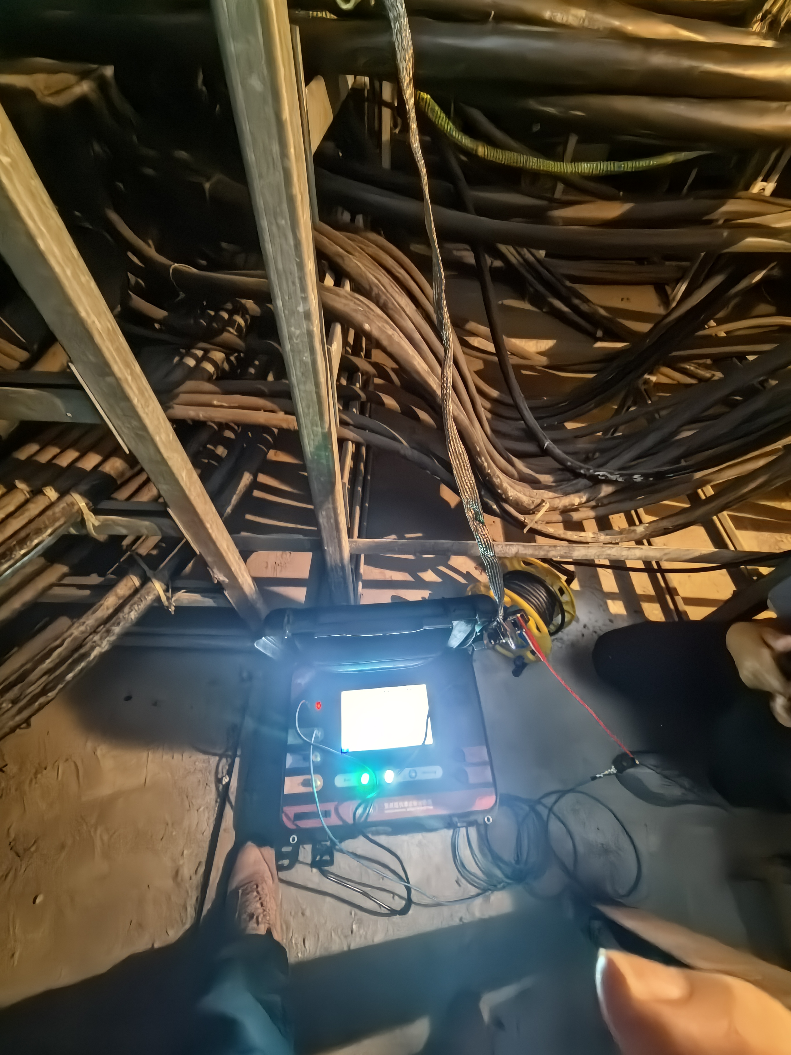 电缆故障定位检测现场 电缆故障定位检测现场