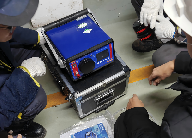 朝露 精密智能露点仪